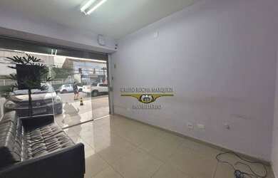 Imagem: O depósito possui 1 Vaga na garagem, 120m² de Área e está