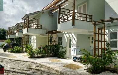 Imagem: A casa em condomínio possui 4 Dormitórios, 4 Banheiros, 2