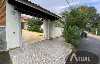 Imagem 1: Sobrado mobiliado de 195m2 à venda na Vila Santista Atibaia