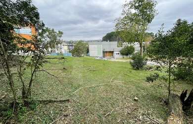 Imagem: O terreno possui 577m² de Área e está localizado em Santo