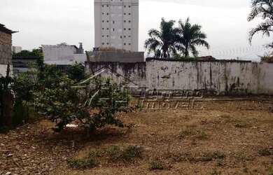 Imagem: O terreno possui 800m² de Área e está localizado em Jardim