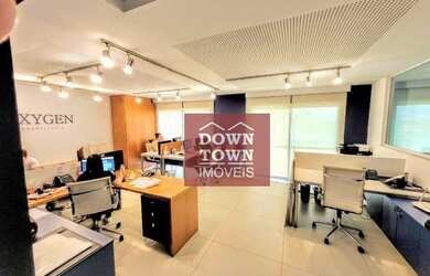 Imagem: O depósito possui 1 Vaga na garagem, 120m² de Área e está