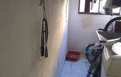 Imagem 2: Aluguel 750 reais, não paga Luz e nem condomínio