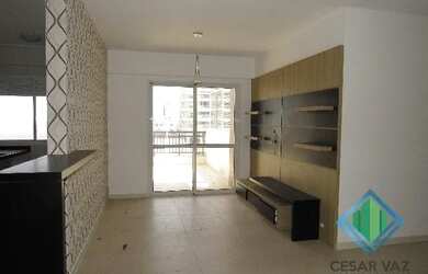 Imagem: O apartamento possui 2 Dormitórios, 2 Banheiros, 1 Vaga na