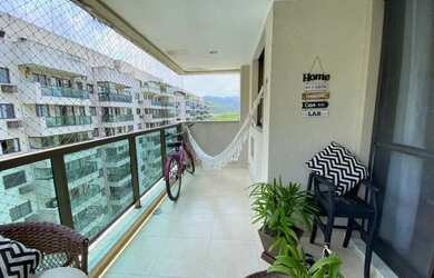 Imagem: O apartamento possui 3 Dormitórios, 2 Banheiros, 1 Vaga na