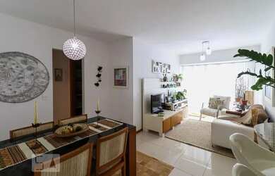 Imagem: O apartamento possui 2 Dormitórios, 2 Banheiros, 1 Vaga na