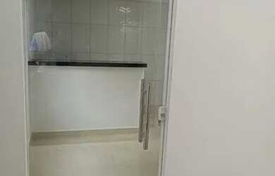 Imagem 1: CASA DE ALUGUEL Casa com 1 dormitório