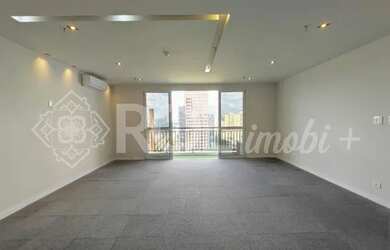 Imagem: O depósito possui 2 Vagas na garagem, 46m² de Área e está