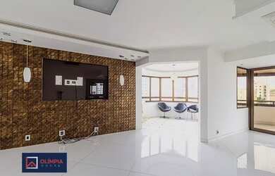 Imagem: O apartamento possui 4 Dormitórios, 3 Banheiros, 3 Vagas na