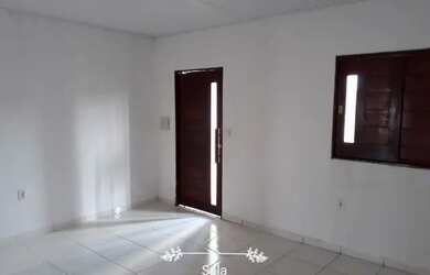 Imagem: A casa possui 2 Dormitórios, 2 Banheiros e está localizado