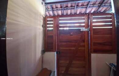 Imagem: A casa em condomínio possui 3 Dormitórios, 2 Banheiros, 1