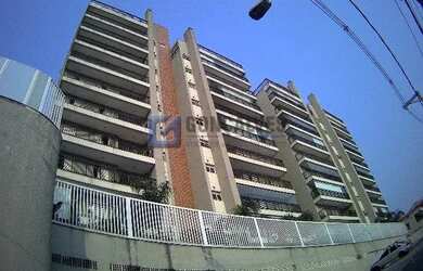 Imagem: O apartamento possui 2 Dormitórios, 1 Banheiro, 2 Vagas na