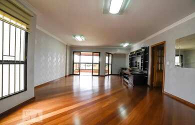 Imagem: O apartamento possui 3 Dormitórios, 4 Banheiros, 4 Vagas na