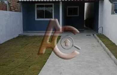 Imagem: A casa possui 2 Dormitórios, 2 Banheiros, 2 Vagas na garagem