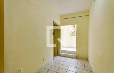 Imagem: O apartamento possui 2 Dormitórios, 1 Banheiro, 50m² de Área