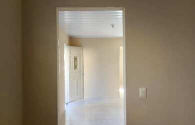 Imagem 8: Casa no Jardim Carpas. Churrasqueira, Varanda, 250m² de Áreae5 Vagas...