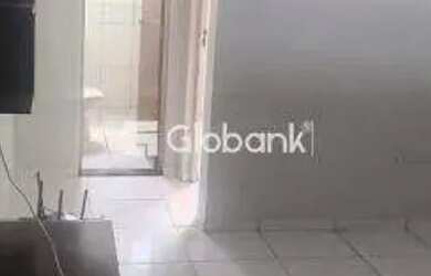 Imagem: A kitnet possui 1 Dormitório, 1 Banheiro, 1 Vaga na garagem