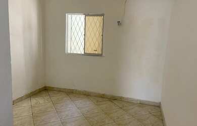 Imagem: A casa possui 1 Dormitório, 1 Banheiro e está localizado