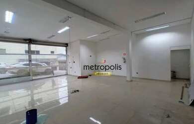 Imagem: O depósito possui 220m² de Área e Imóvel novo e está localizado