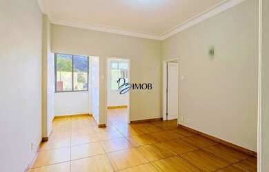 Imagem: O apartamento possui 3 Dormitórios, 1 Banheiro, 77m² de Área