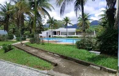 Imagem: O terreno possui 180m² de Área e está localizado em Barra