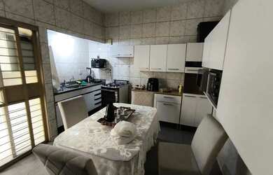 Imagem 3: 2 Casas De 3/4 C Suite No Jardim Da Luz