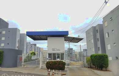 Imagem: O apartamento possui 2 Dormitórios, 1 Banheiro, 1 Vaga na garagem