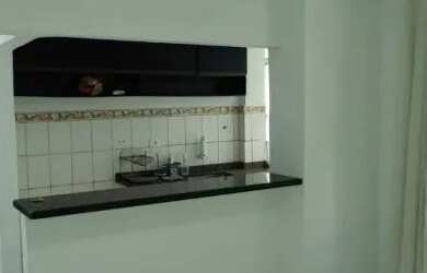 Imagem: O apartamento possui 1 Dormitório, 1 Banheiro, 1 Vaga na garagem