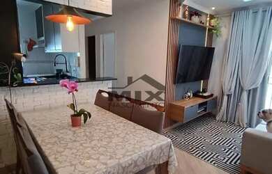 Imagem: O apartamento possui 2 Dormitórios, 1 Banheiro, 1 Vaga na garagem