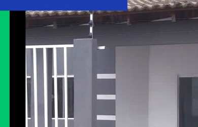 Imagem: A casa possui 3 Dormitórios, 2 Banheiros, 4 Vagas na garagem