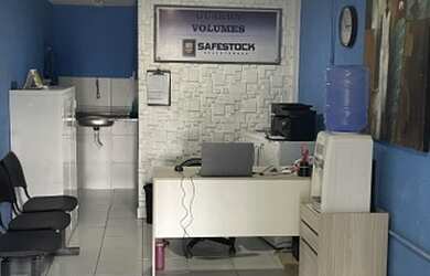 Imagem 10: Galpão/Depósito/Armazém para aluguel e venda possui 1060 metros quadrados