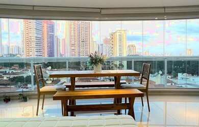 Imagem: O apartamento possui 3 Dormitórios, 5 Banheiros, 4 Vagas na