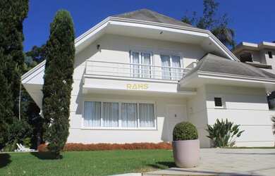 Imagem 4: Casa alto padrão no América