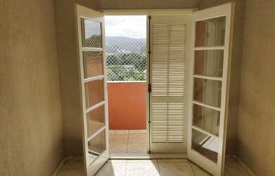 Imagem 11: Casa de condomínio quot Portaria 24 hs quot