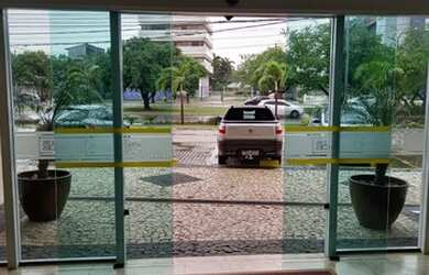 Imagem: O depósito possui 1 Vaga na garagem, 32m² de Área e está