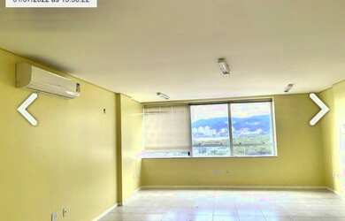 Imagem: O depósito possui 34m² de Área e está localizado em Agronômica