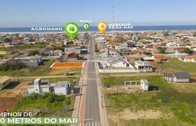 Imagem: O terreno possui 288m² de Área e está localizado em Centro