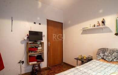 Imagem 13: Apartamento térreo à venda, bairro São João em Porto Alegre