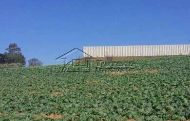 Imagem: O terreno possui 17021m² de Área e está localizado em Urbanova