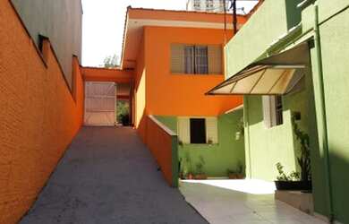 Imagem: O terreno possui 380m² de Área e está localizado em Parque