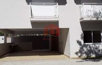 Imagem 4: Casa Sobrado. Piscina, Churrasqueira, 274m² de Áreae2 Vagas na garagem
