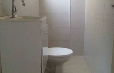 Imagem: O apartamento possui 1 Dormitório, 1 Banheiro, 30m² de Área