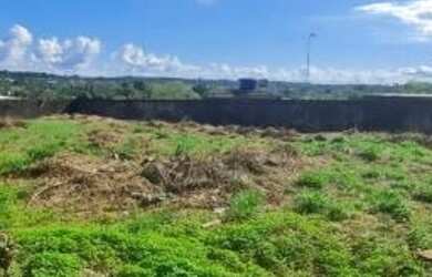 Imagem: O terreno possui 704m² de Área e está localizado em Tarumã