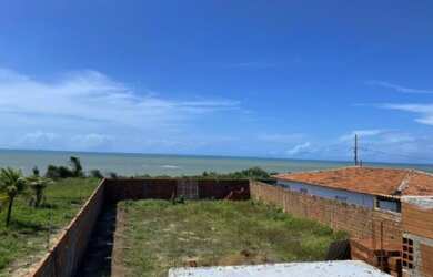 Imagem: O terreno possui 450m² de Área, Vista para o mar e está