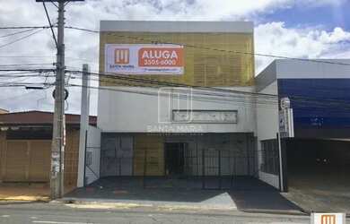 Imagem: O depósito possui 4 Vagas na garagem, 750m² de Área e está