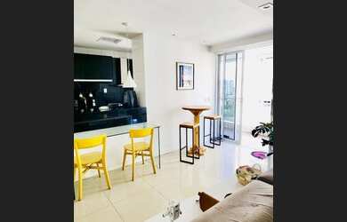 Imagem: O apartamento possui 3 Dormitórios, 2 Banheiros, 2 Vagas na