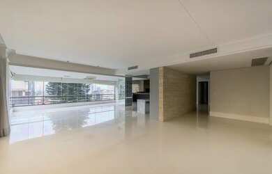 Imagem: O apartamento possui 3 Dormitórios, 4 Banheiros, 4 Vagas na