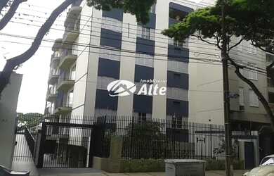 Imagem: O apartamento possui 4 Dormitórios, 3 Banheiros, 2 Vagas na