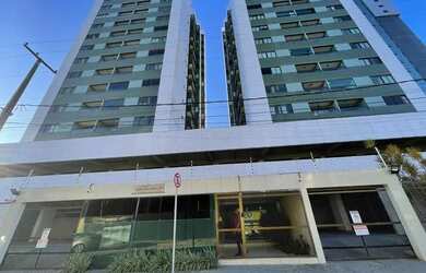 Imagem: O apartamento possui 2 Dormitórios, 3 Banheiros, 1 Vaga na