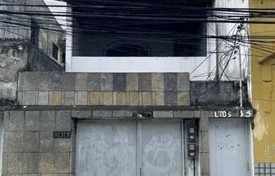 Imagem: A casa possui 3 Dormitórios, 3 Banheiros, 140m² de Área e